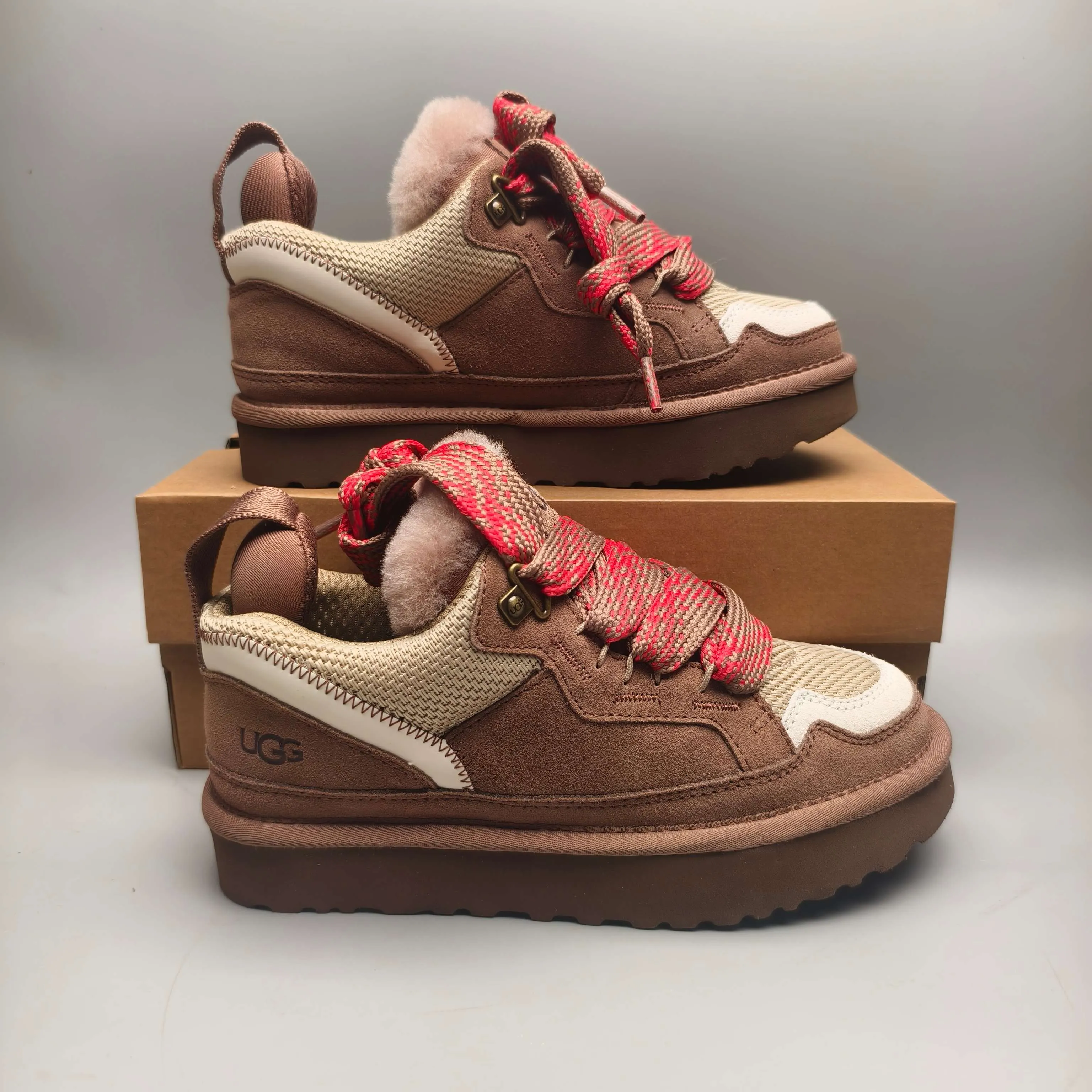 💰Women's shoes 280 Men's shoes 300 UGG sheepskin all-in-one snow boots 4032 Couple's mesh sports and leisure style Color: Sand Black Maroon Gray Walnut Antelope Brown White Brown Size: 35-45?